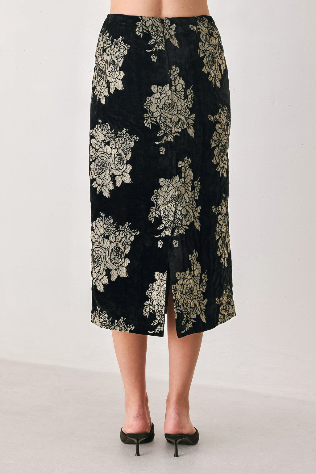 GILDED VELVET BLACK/GOLD JACQUARD MIDI SKIRT