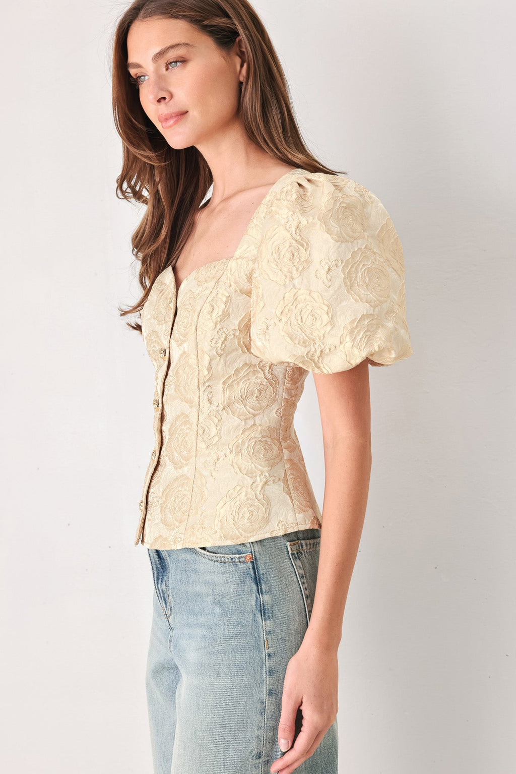 GOLDEN PORTRAIT GOLD TEXTURED PUFF-SLEEVE PEPLUM TOP